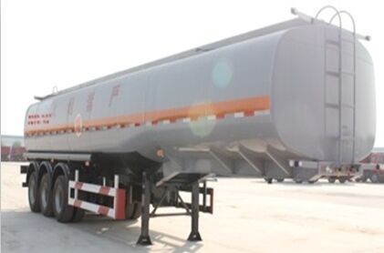 SHACMAN Fuel Tank Semi-trailer