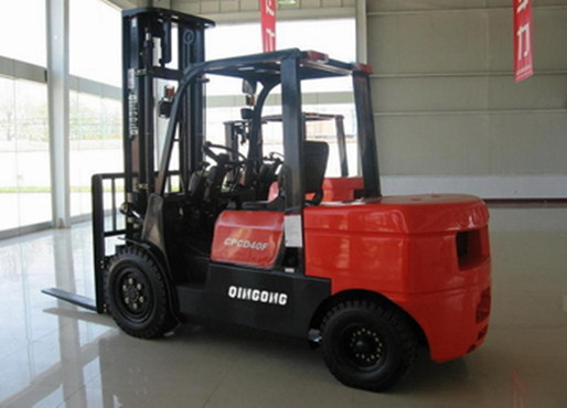 4 Tons Diesel Powered Forklift CPCD 40F